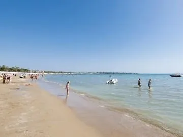 Sandy Готель Сіде