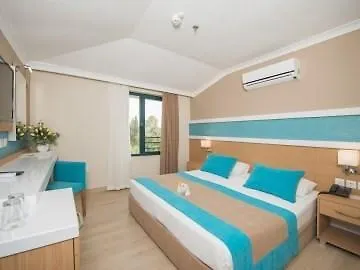 Sandy Готель 4*